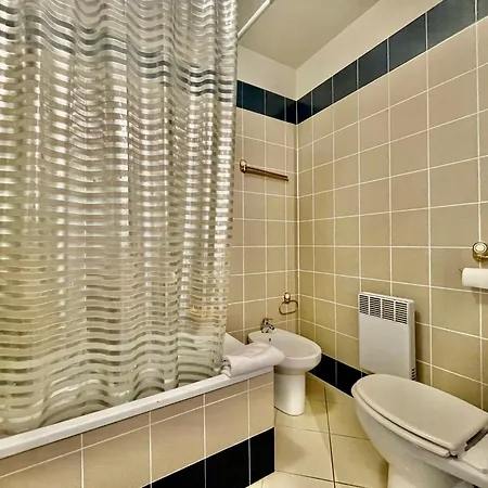 Holiday home 2 In Luxury Bordering Monaco *